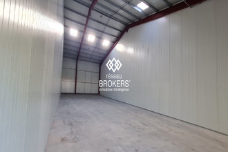  localcommercial epaignes 27260