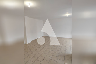  localcommercial escaudain 59124