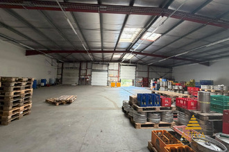  localcommercial escaudoeuvres 59161