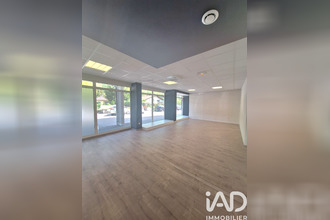  localcommercial etrembieres 74100