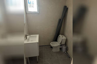 localcommercial eyguieres 13430
