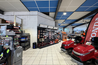  localcommercial feytiat 87220