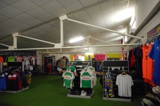  localcommercial fonbeauzard 31140