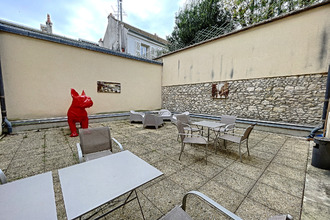  localcommercial fontainebleau 77300