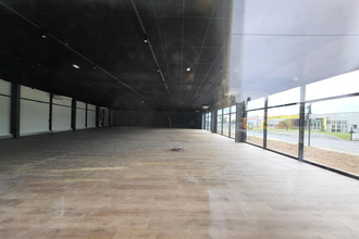 localcommercial fontenay-le-comte 85200