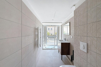  localcommercial frejus 83600