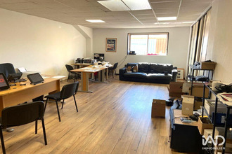  localcommercial frejus 83600