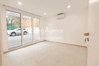  localcommercial frejus 83600
