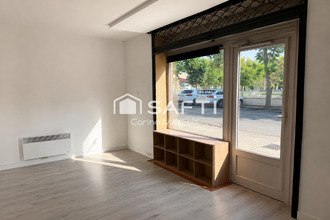  localcommercial fronton 31620