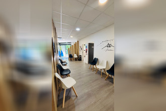  localcommercial fuveau 13710