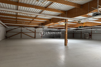  localcommercial gaillac 81600