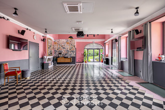  localcommercial genas 69740