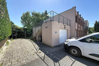  localcommercial grand-charmt 25200