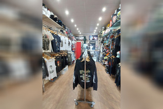  localcommercial gruissan 11430