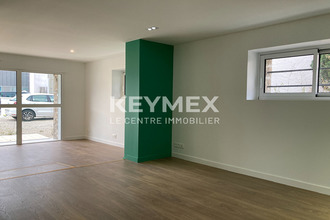  localcommercial guerande 44350