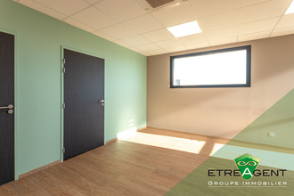  localcommercial guichainville 27930