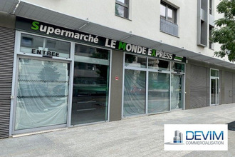  localcommercial guyancourt 78280