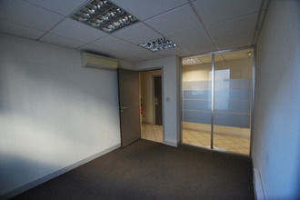  localcommercial harfleur 76700