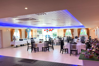  localcommercial istres 13800