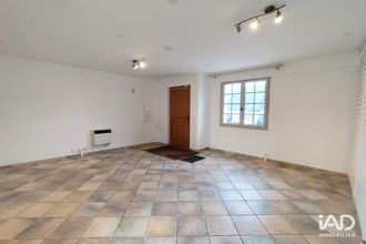  localcommercial jouy 28300