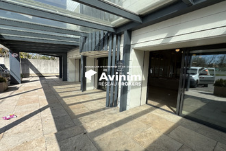  localcommercial l-isle-sur-la-sorgue 84800