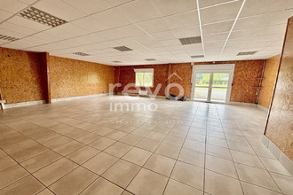  localcommercial la-breille-les-pins 49390