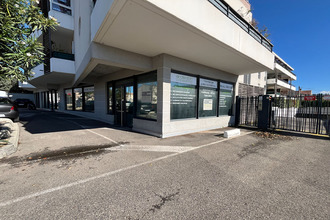  localcommercial la-ciotat 13600