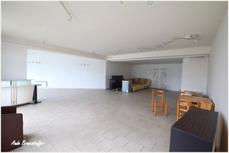  localcommercial la-couarde-sur-mer 17670