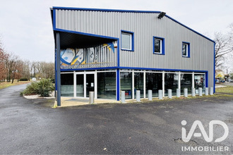  localcommercial la-couronne 16400