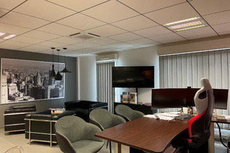  localcommercial la-crau 83260