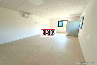  localcommercial la-crau 83260