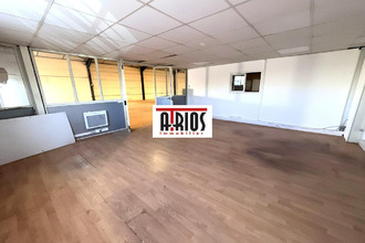  localcommercial la-farlede 83210