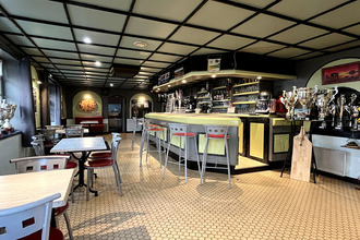  localcommercial la-garnache 85710