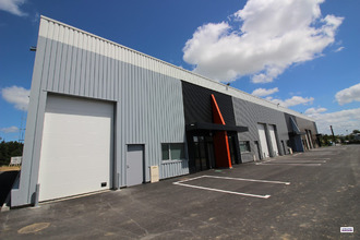  localcommercial la-meziere 35520