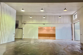  localcommercial la-moutade 63200
