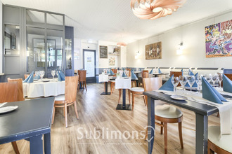  localcommercial la-roche-bernard 56130