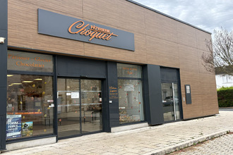  localcommercial la-roche-posay 86270