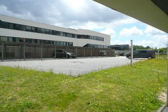  localcommercial la-roche-sur-yon 85000