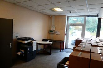  localcommercial la-roche-sur-yon 85000