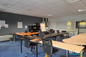  localcommercial la-roche-sur-yon 85000