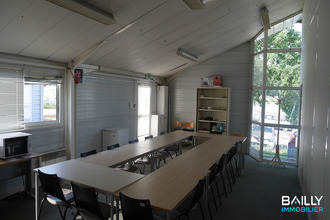  localcommercial la-roche-sur-yon 85000