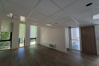  localcommercial la-roche-sur-yon 85000
