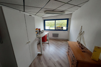  localcommercial la-roche-sur-yon 85000