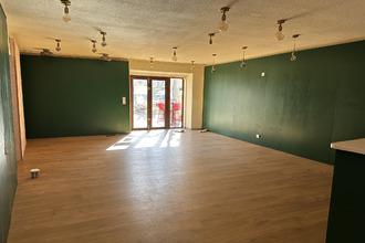  localcommercial lagrasse 11220