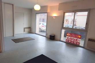  localcommercial lamballe 22400