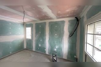  localcommercial lamentin 97232