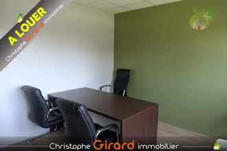 localcommercial lanvallay 22100