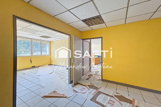  localcommercial latresne 33360
