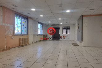  localcommercial laudun-l-ardoise 30290