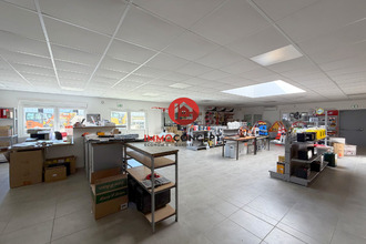  localcommercial laudun-l-ardoise 30290